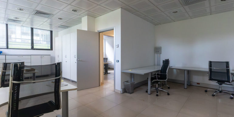 Uffici 1 Monza Via Valosa di Sopra 9_1