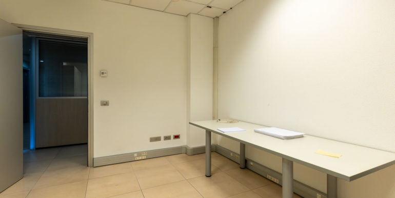 Uffici 1 Monza Via Valosa di Sopra 9_18