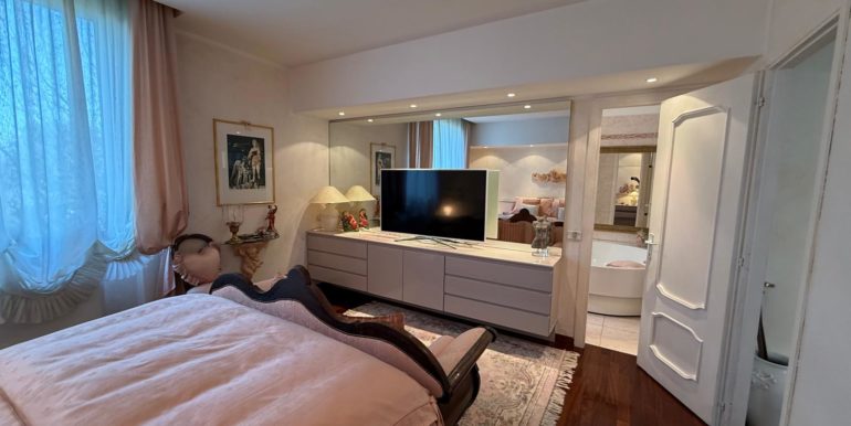 WhatsApp Image 2026-04-28 at 11.15.45 (10)