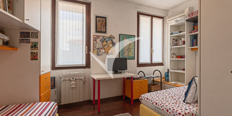 2022_07_01_VendoCasa_Vimercate_via_monteverdi15_014 (FILEminimizer)