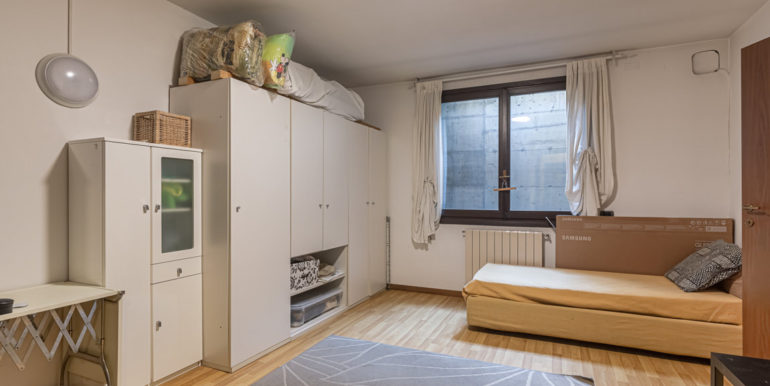 2022_10_15_VendoCasa_Agrate_Brianza_via_Dante_86_010 (FILEminimizer)
