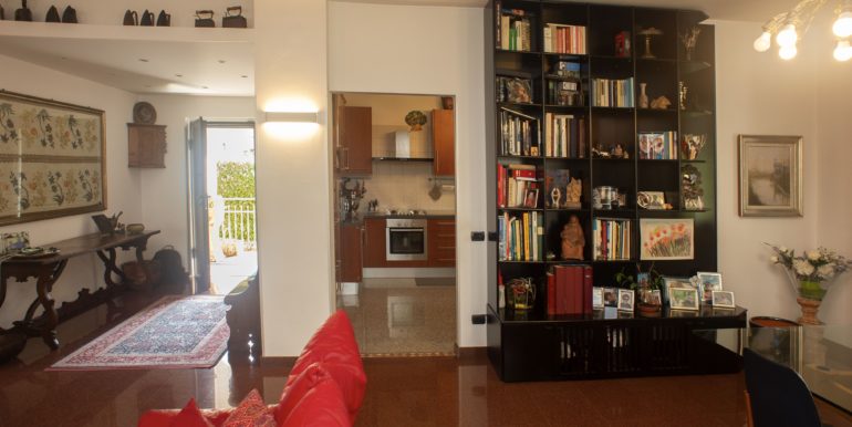 Home Buyer - villa singola a Burago Molgora