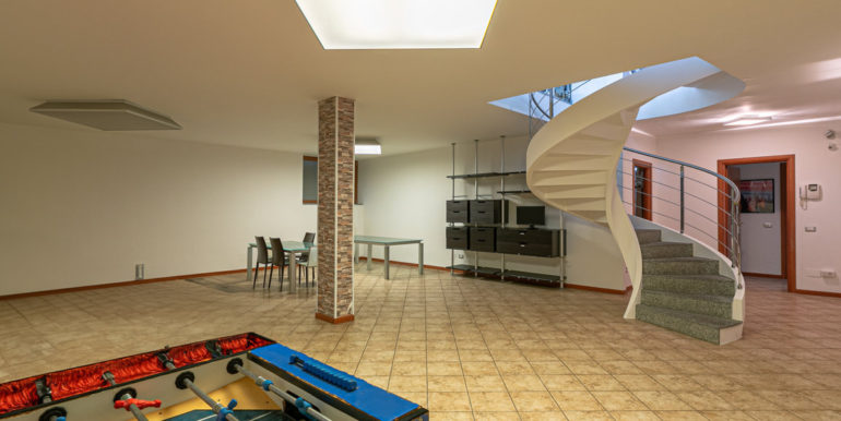2023_06_21_VendoCasa_Busnago_via_delle_betulle_26_030 (FILEminimizer)
