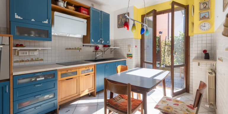 Appartamento via vasco pratolini 23 vimercate_18_11