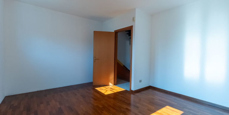 Appartamento via vasco pratolini 23 vimercate_18_21