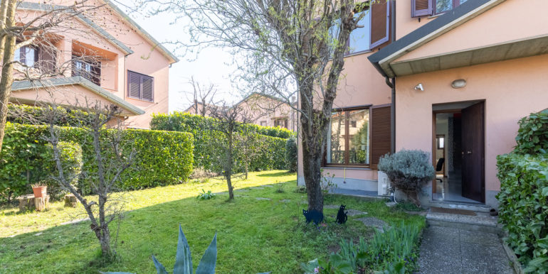 Appartamento via vasco pratolini 23 vimercate_18_46