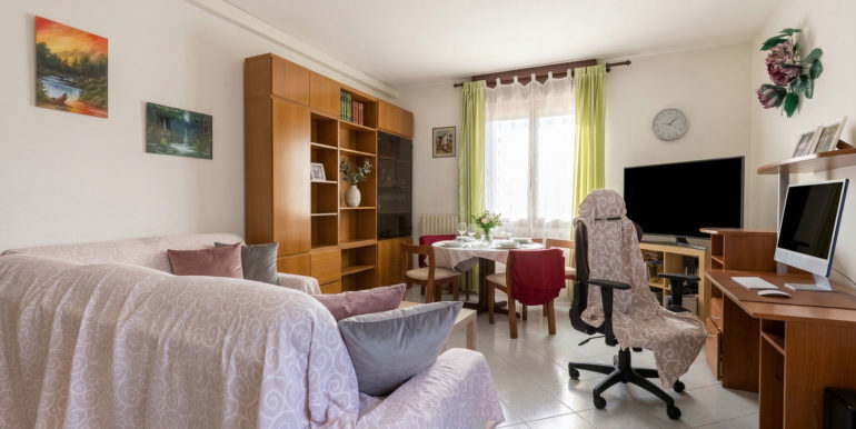 Appartamento Carnate via Premoli 39_1