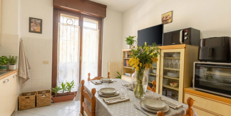 Appartamento Carnate via Premoli 39_11