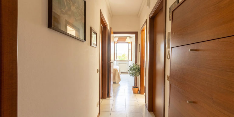 Appartamento Carnate via Premoli 39_19