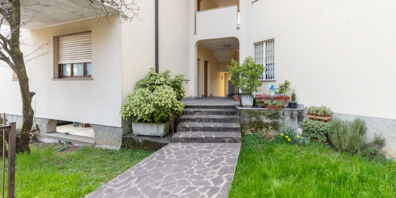 Appartamento Carnate via Premoli 39_21