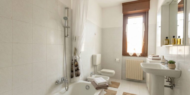 Appartamento Carnate via Premoli 39_5