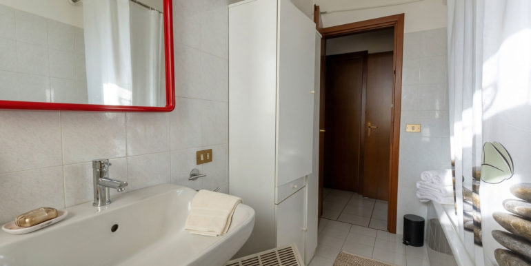 Appartamento Carnate via Premoli 39_7