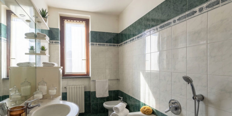 Appartamento Cesano Maderno Via istria 10_16