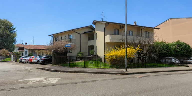esterno