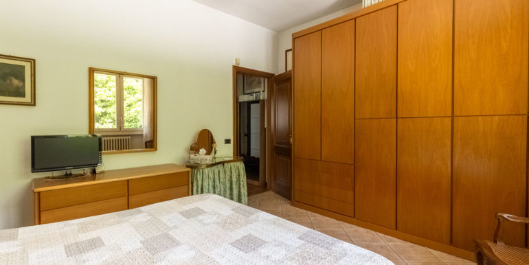 Villa Usmate Velate Via San Luigi 22 -25