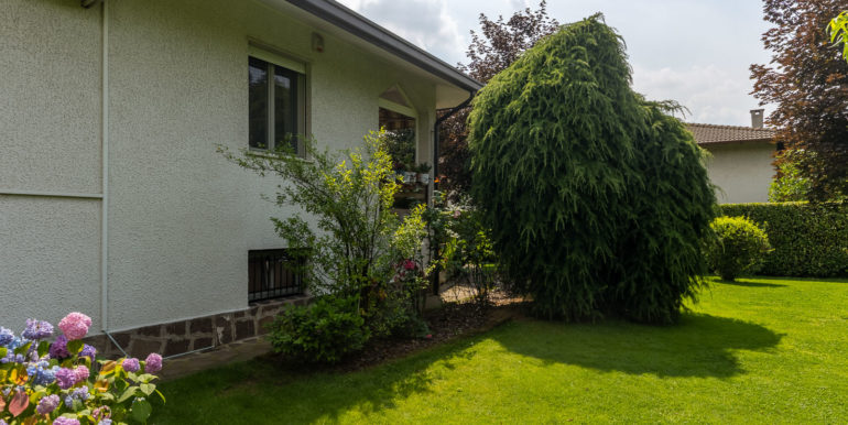 Villa Usmate Velate Via San Luigi 22 -42