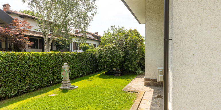 Villa Usmate Velate Via San Luigi 22 -48