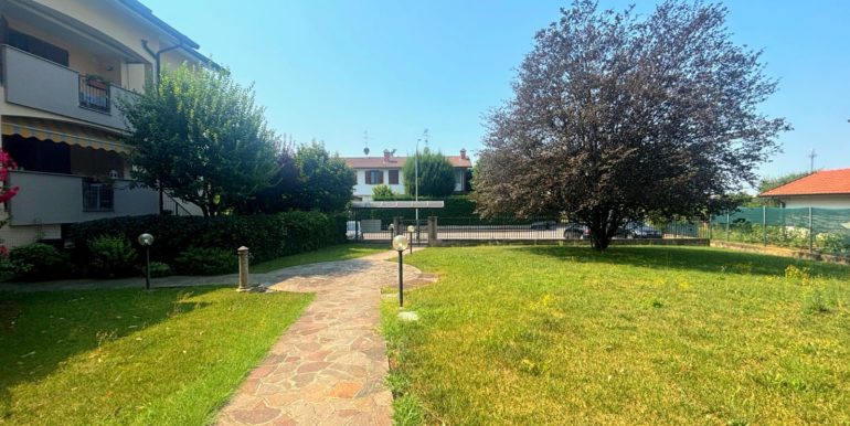giardino condomi .55