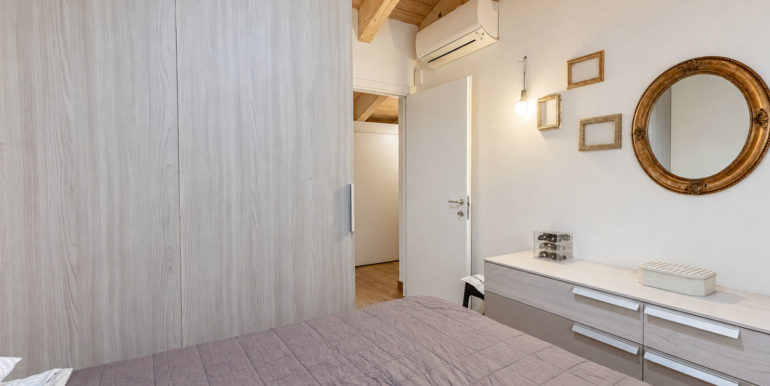 Appartamento Bovisio Masciago Via Vittorio Alfieri 13 -11